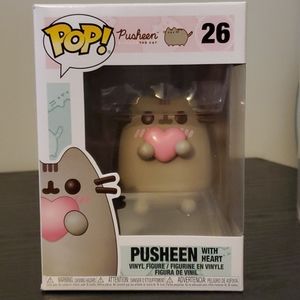 Funko Pop Pusheen with Heart